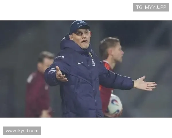 戈登：沃尔特马德踢球风格像凯恩 我适合与他们搭档踢中心球